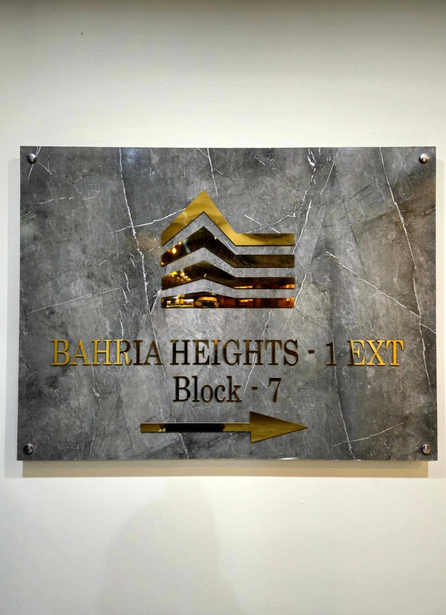 Aesthetic Scenic Luxurious Apartment - Bahria Heights Rawalpindi Eksteriør bilde