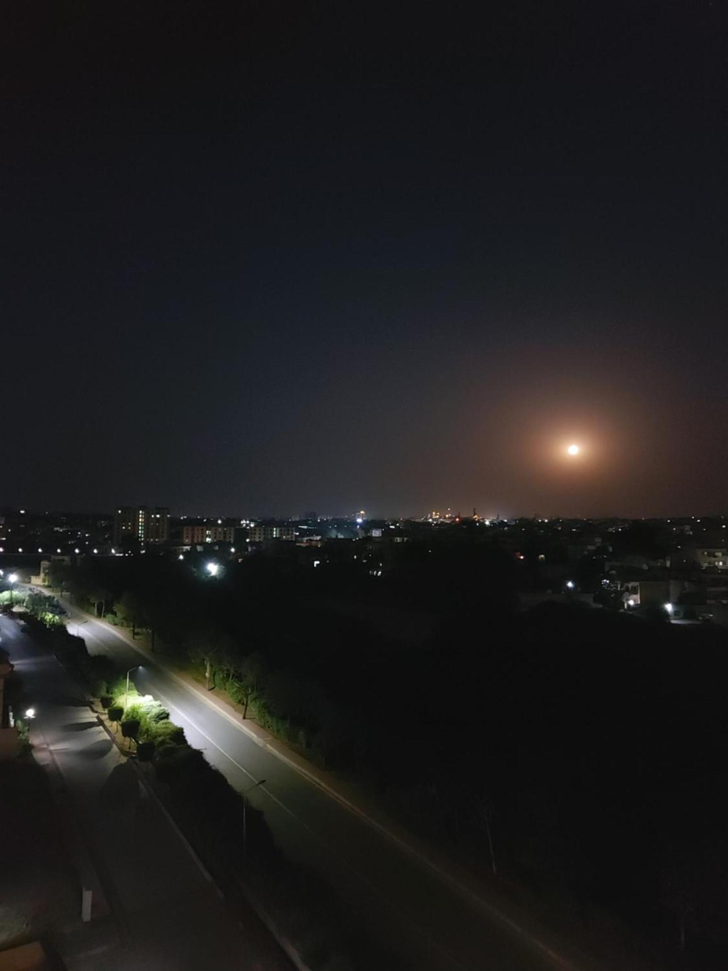 Aesthetic Scenic Luxurious Apartment - Bahria Heights Rawalpindi Eksteriør bilde